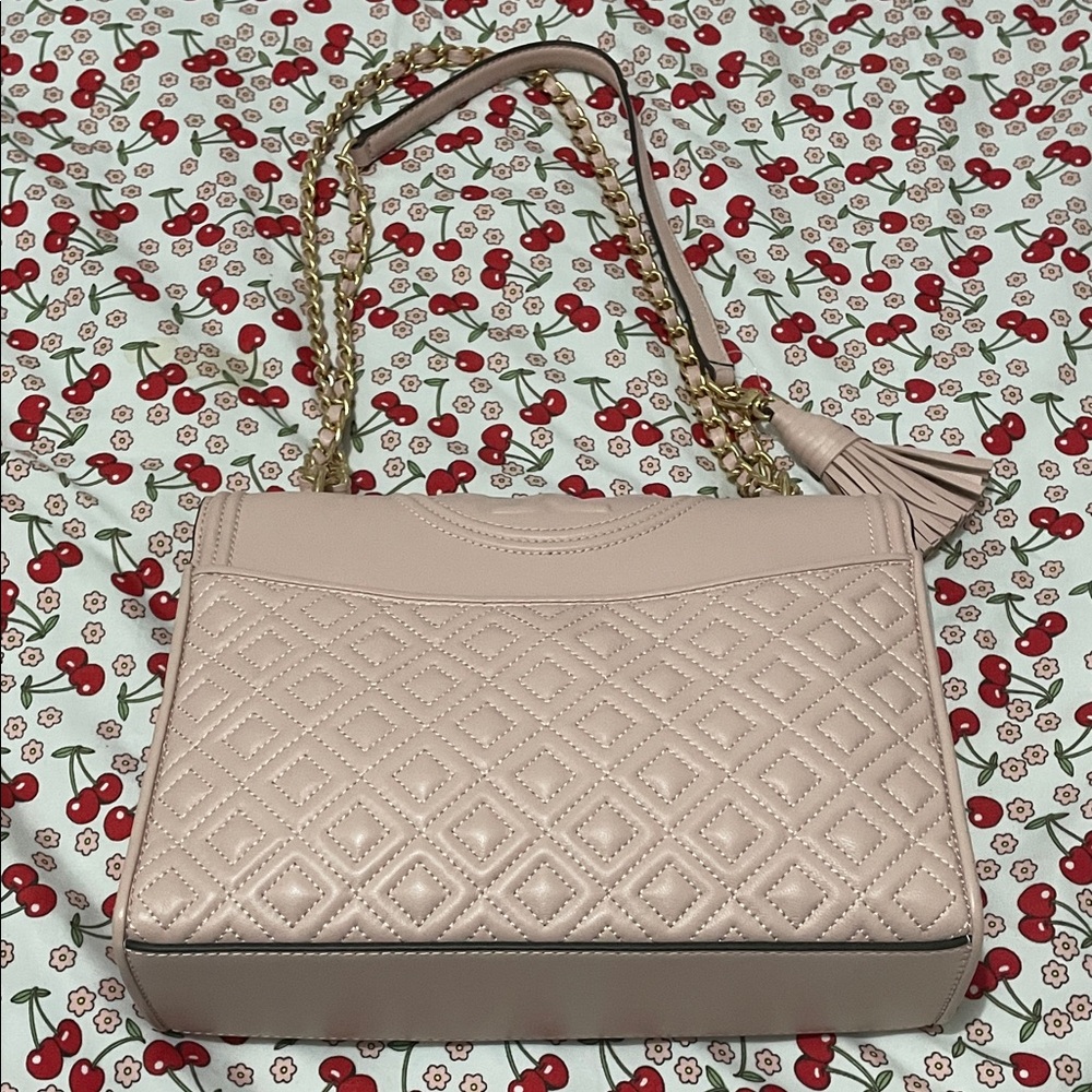 Tory Burch Blush Quilted Shoulder Bag - Picture 2 of 8
